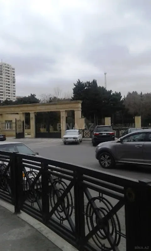 Satılır obyekt 32 m²