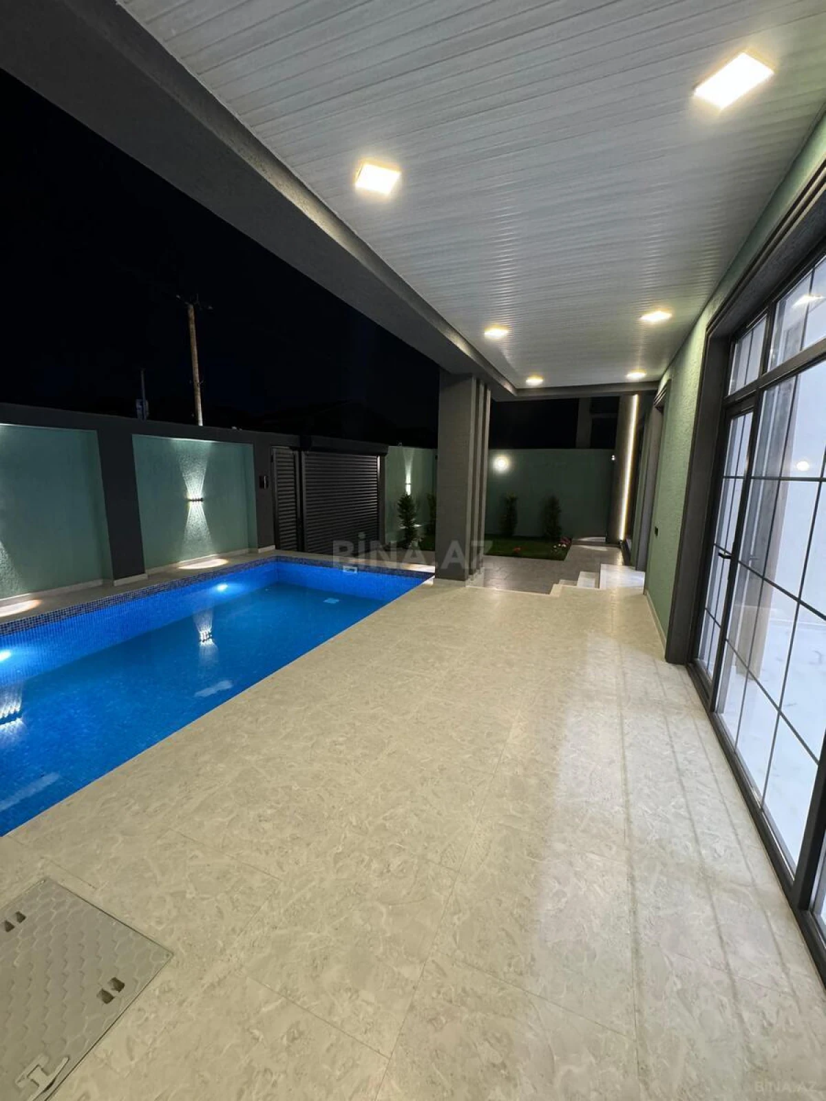 Satılır 4 otaqlı həyət evi 160 m²