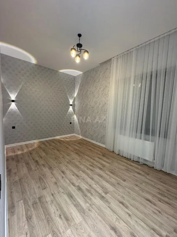 Satılır 4 otaqlı həyət evi 160 m²
