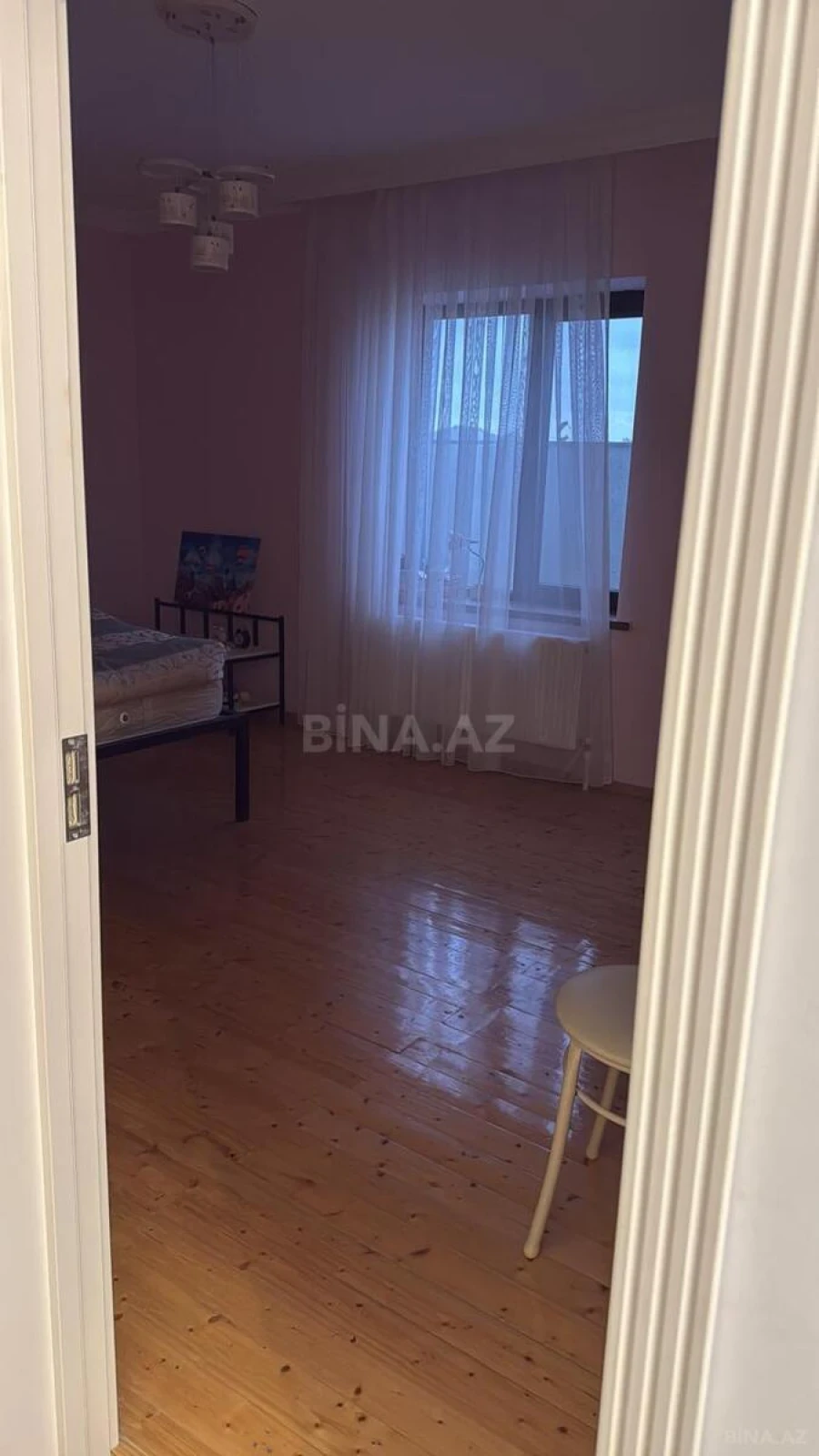 Kirayə verilir 5 otaqlı həyət evi 230 m²