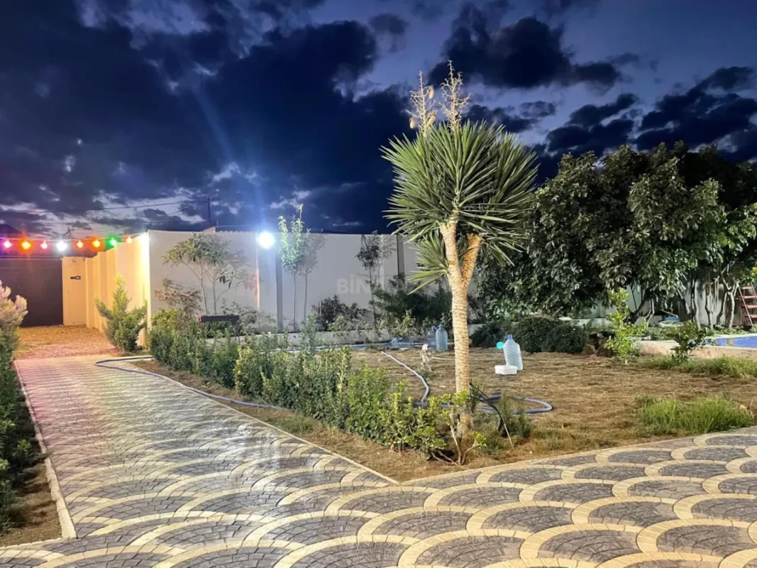 Kirayə verilir 5 otaqlı həyət evi 230 m²