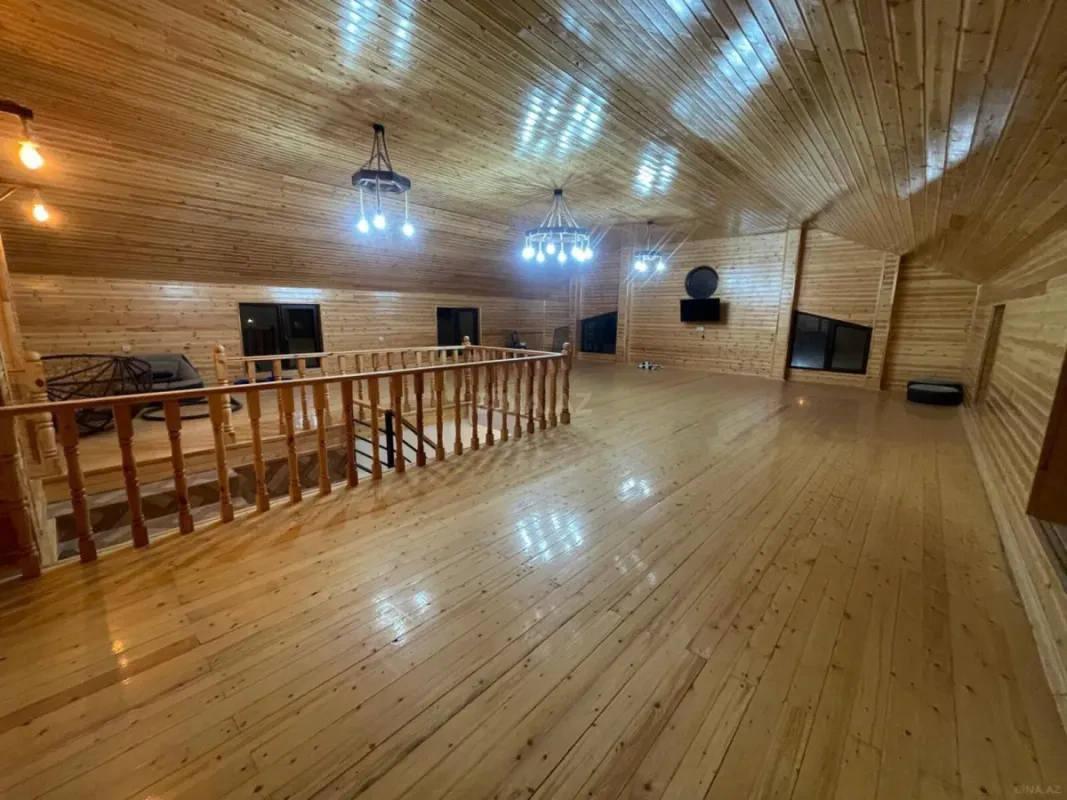 Kirayə verilir 5 otaqlı həyət evi 230 m²