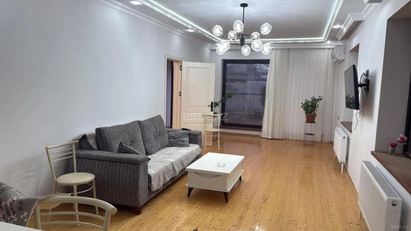 Kirayə verilir 5 otaqlı həyət evi 230 m²