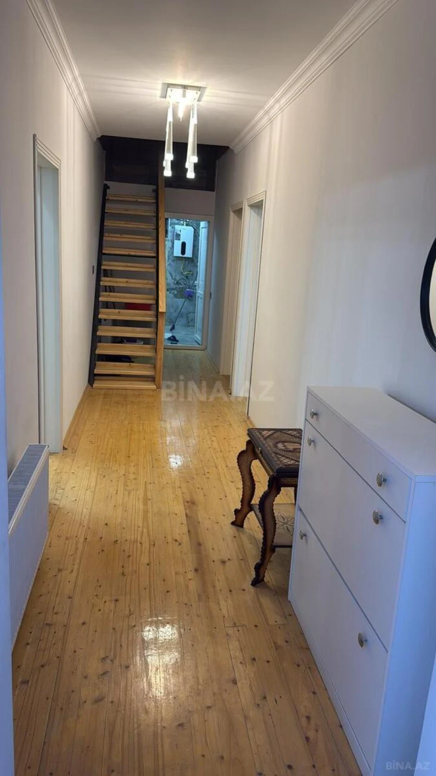 Kirayə verilir 5 otaqlı həyət evi 230 m²