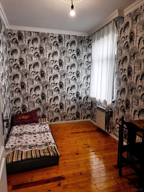 Satılır 7 otaqlı həyət evi 170 m²