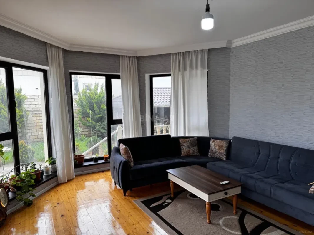 Satılır 7 otaqlı həyət evi 170 m²