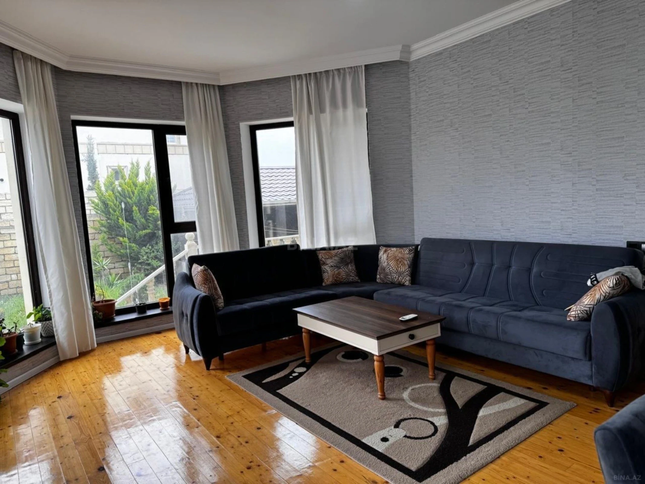 Satılır 7 otaqlı həyət evi 170 m²