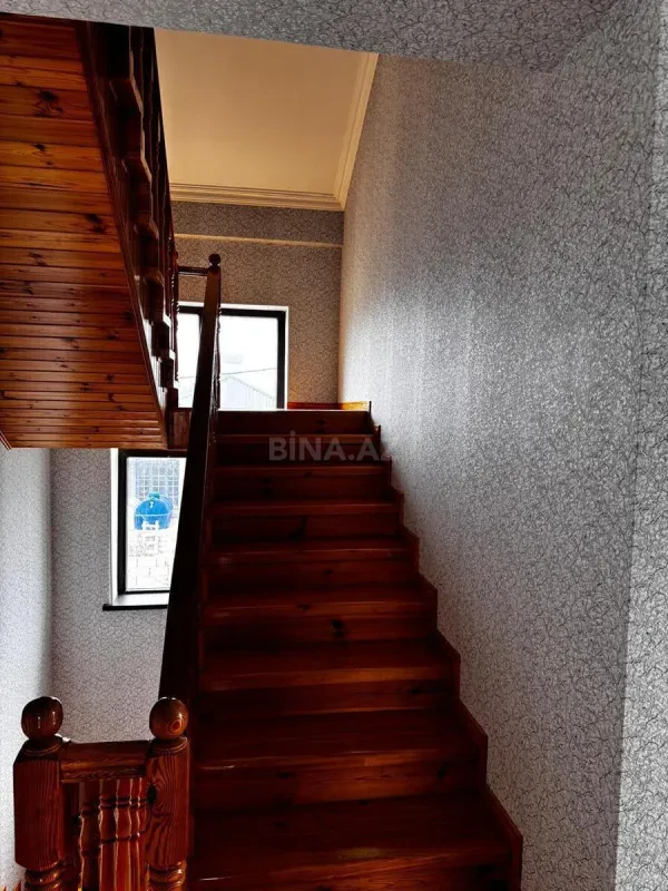 Satılır 7 otaqlı həyət evi 170 m²