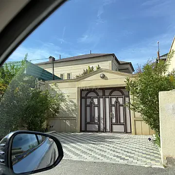 Satılır 9 otaqlı həyət evi 320 m² — Bakı, Nəsimi 9 otaq 320.00 m²