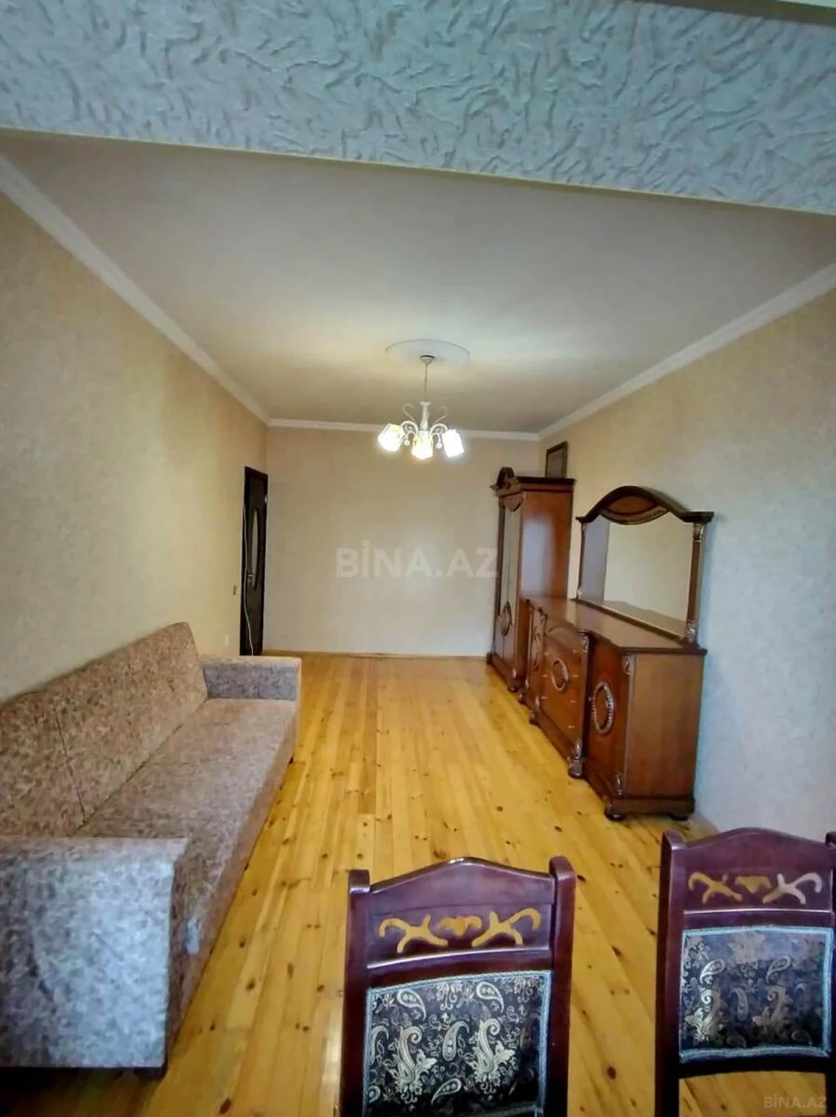 Satılır 2 otaqlı mənzil 60 m²