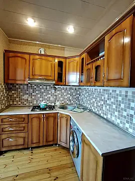 Satılır 2 otaqlı mənzil 60 m²