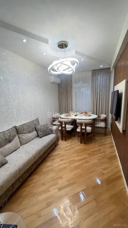 Kirayə verilir 2 otaqlı mənzil 55 m²