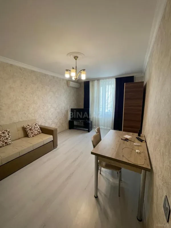 Satılır 1 otaqlı mənzil 36 m²