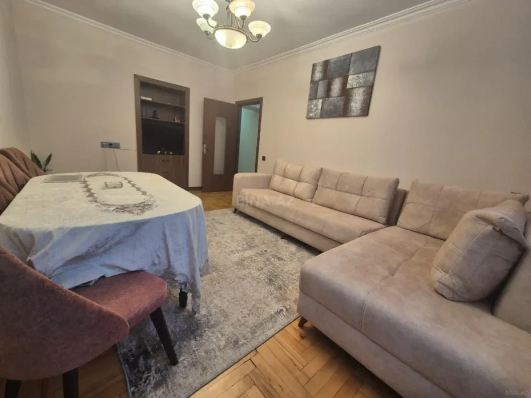Satılır 3 otaqlı mənzil 72 m²