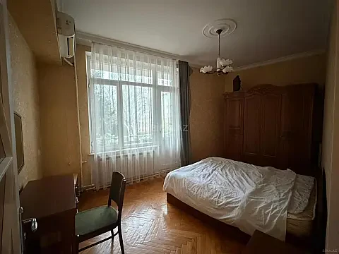 Kirayə verilir 3 otaqlı mənzil 120 m²