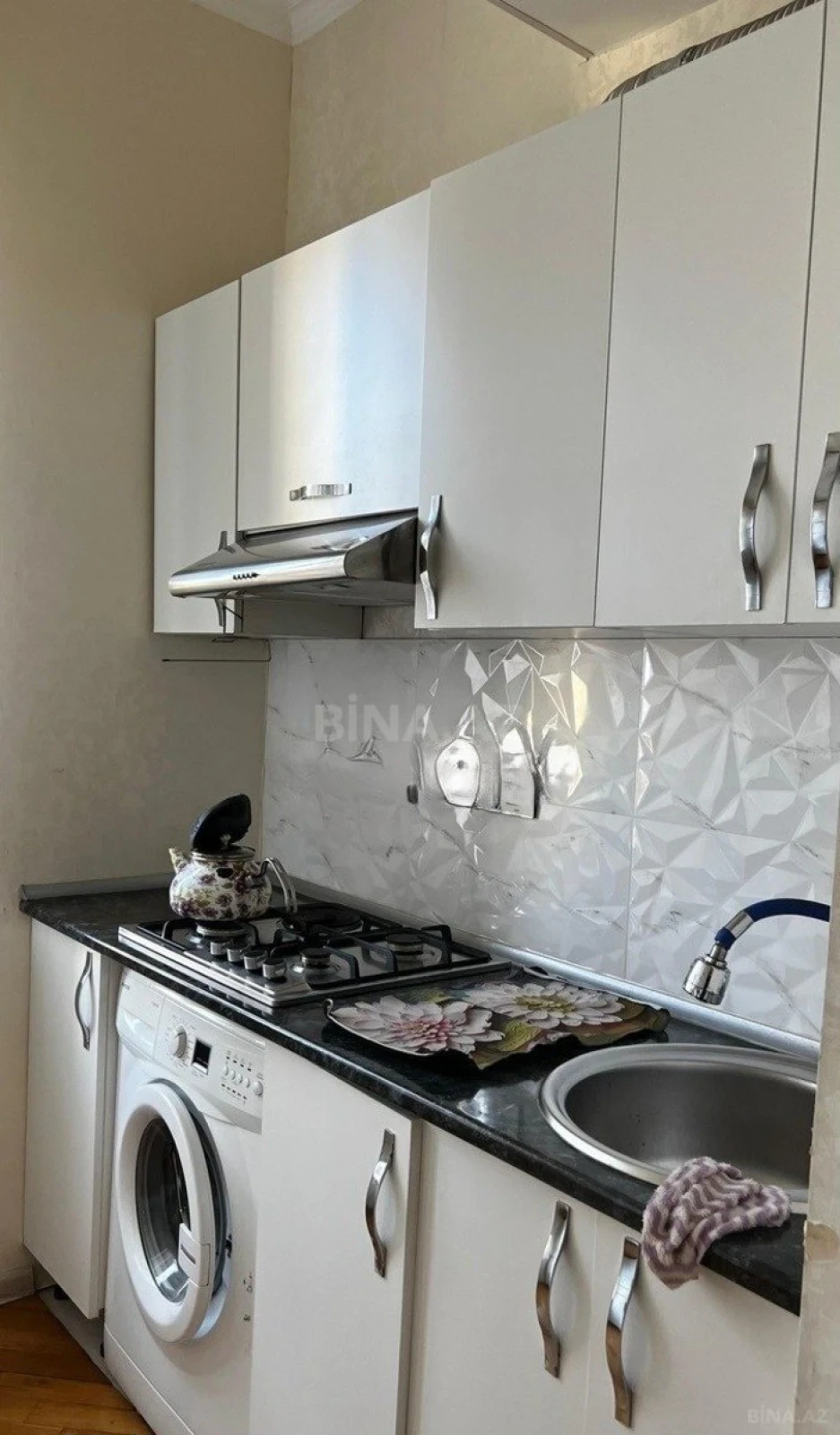 Kirayə verilir 3 otaqlı mənzil 75 m²