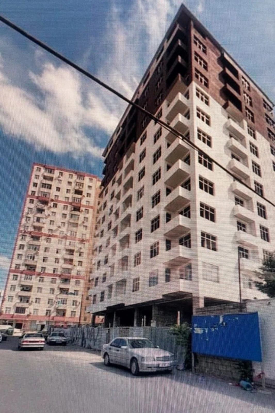 Satılır 1 otaqlı mənzil 52 m²