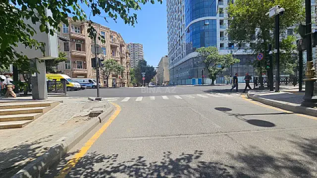 Satılır 4 otaqlı mənzil 185 m² — Bakı, Nəsimi 4 otaq 185.00 m²