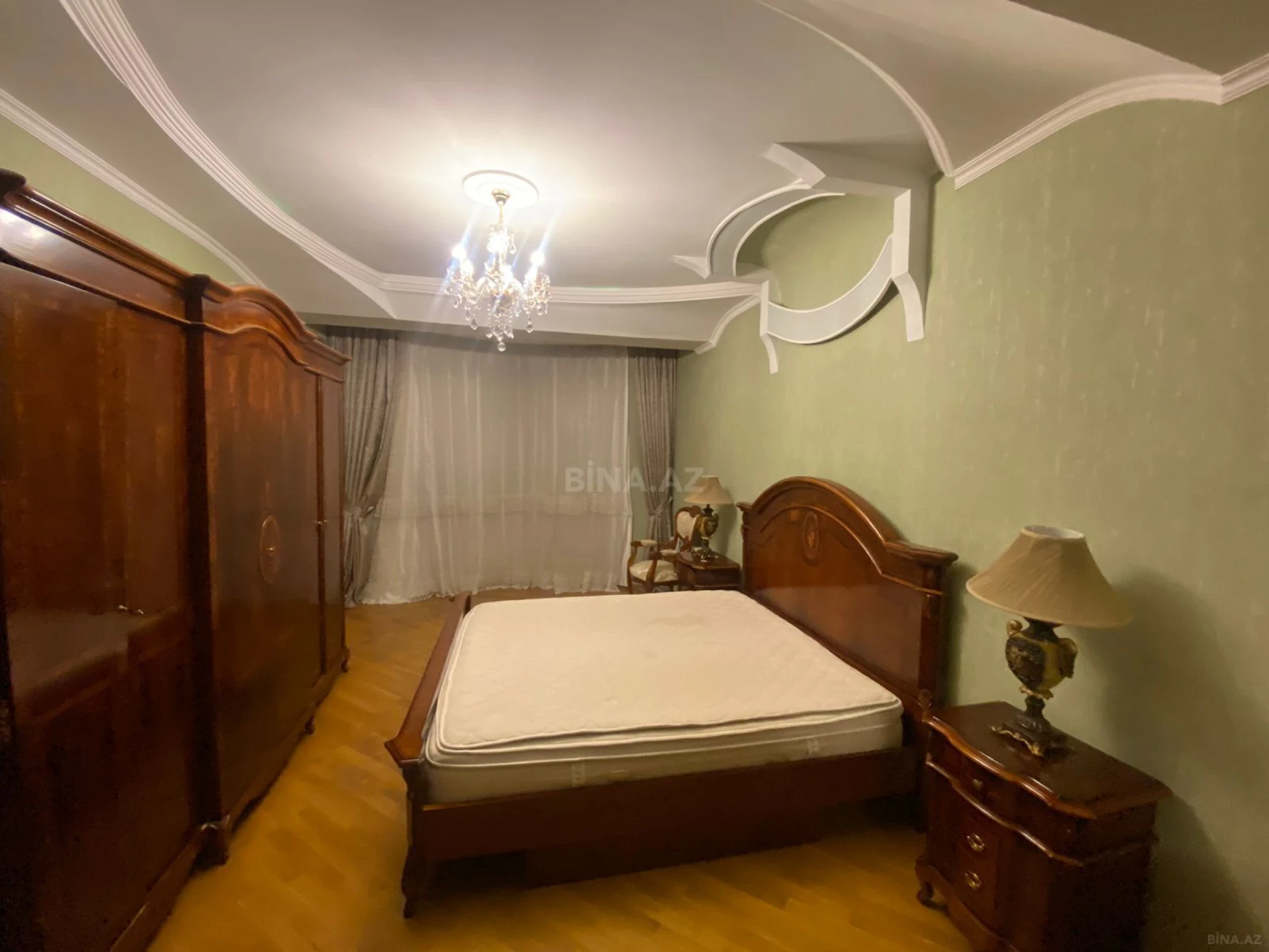 Kirayə verilir 3 otaqlı mənzil 120 m²