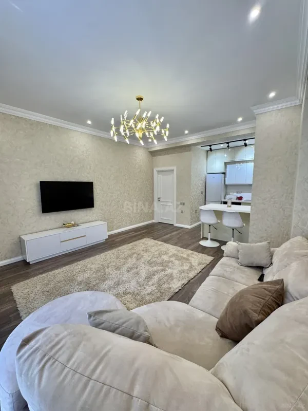 Kirayə verilir 3 otaqlı mənzil 100 m²