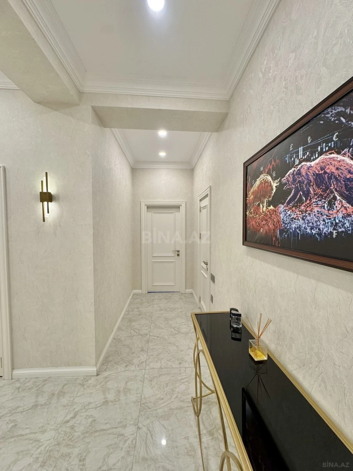 Kirayə verilir 3 otaqlı mənzil 100 m²