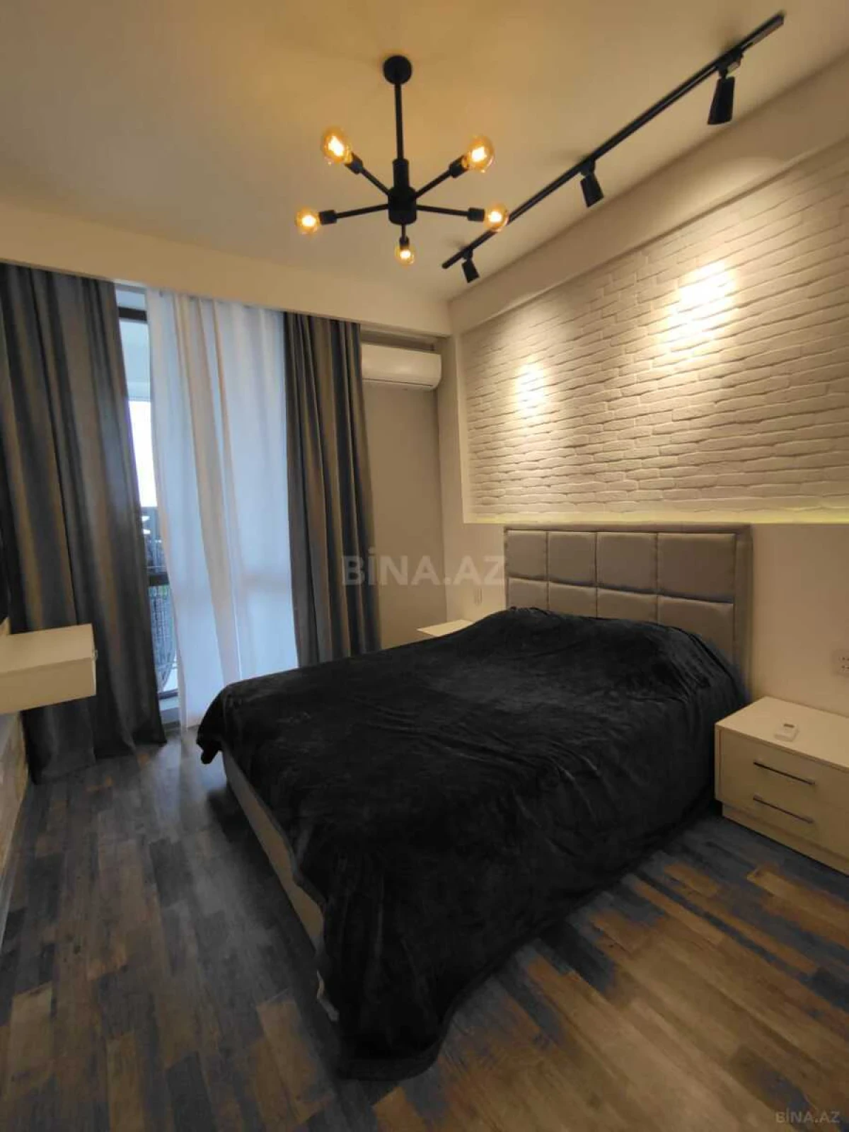 Kirayə verilir 2 otaqlı mənzil 65.1 m²