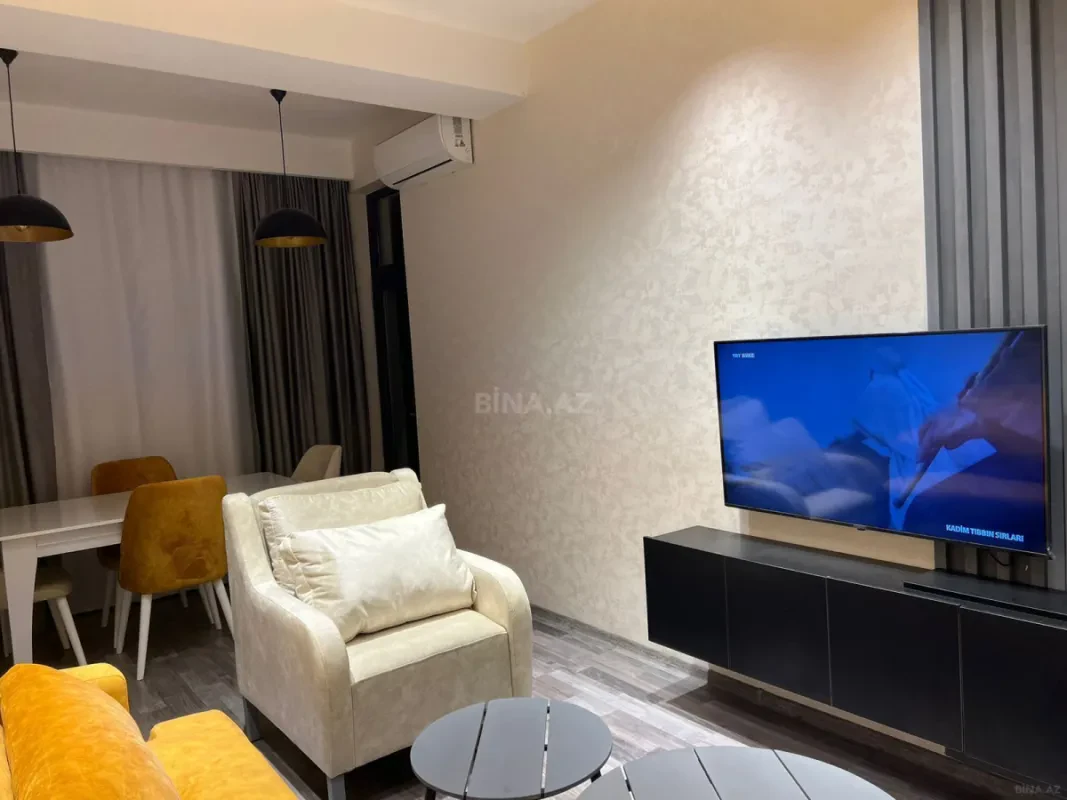 Kirayə verilir 2 otaqlı mənzil 65.1 m²