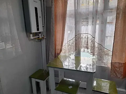 Kirayə verilir 3 otaqlı həyət evi 70 m²
