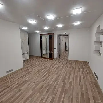Kirayə verilir 2 otaqlı ofis 55 m²