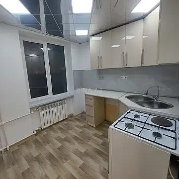 Kirayə verilir 2 otaqlı ofis 55 m²