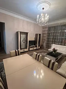 Kirayə verilir 3 otaqlı mənzil 110 m² — Bakı, Sahil qəs. 3 otaq 110.00 m²