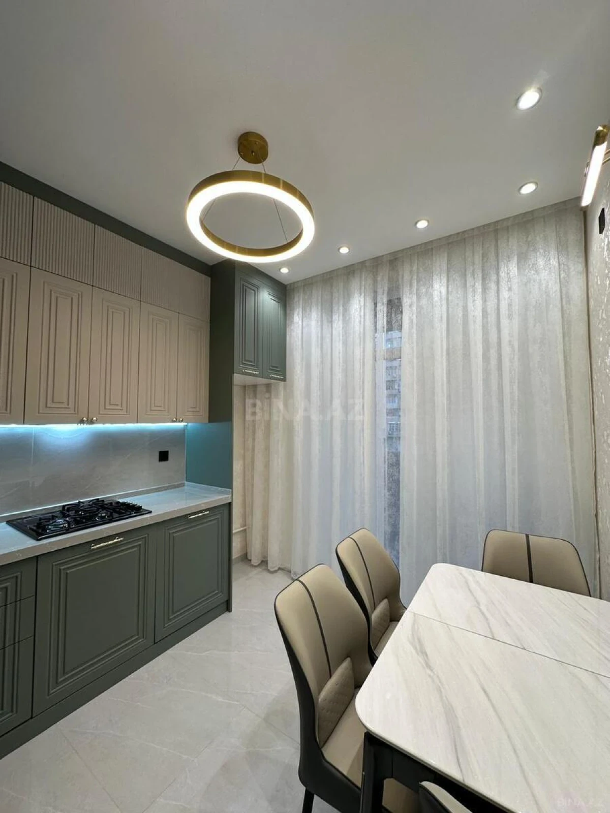 Satılır 3 otaqlı mənzil 91 m²