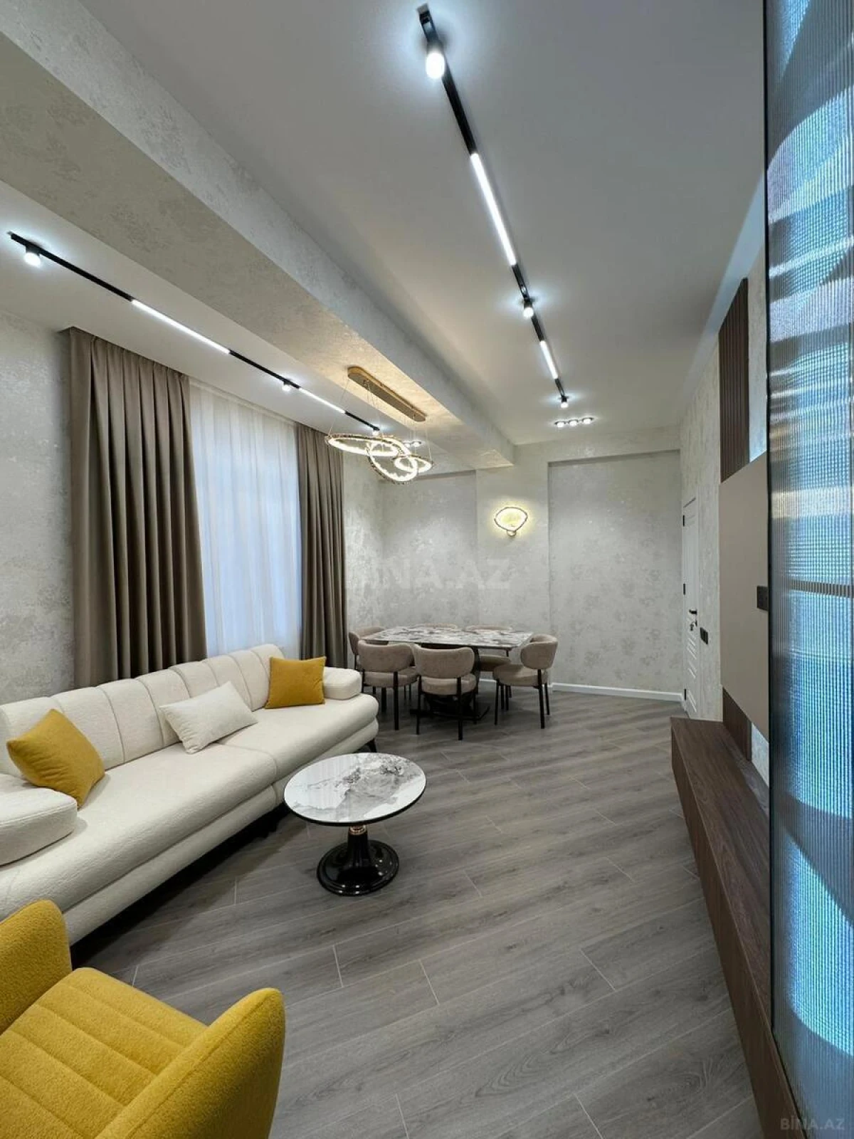 Satılır 3 otaqlı mənzil 91 m²