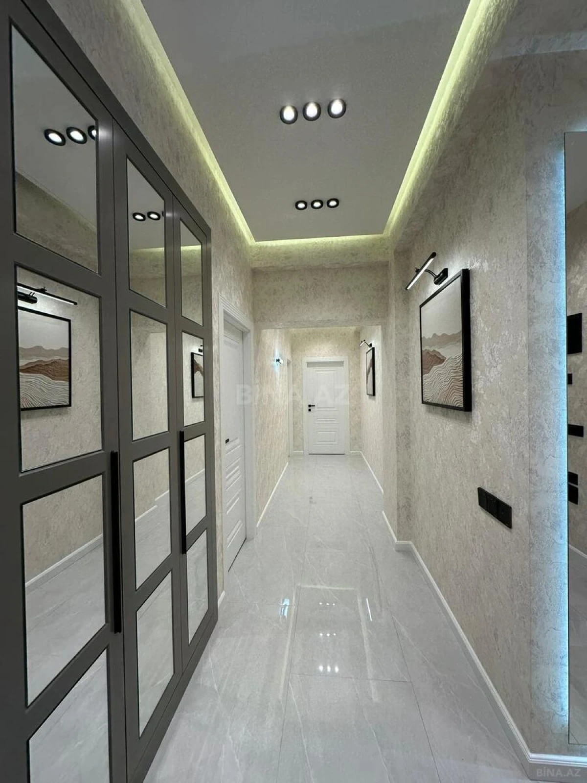 Satılır 3 otaqlı mənzil 91 m²