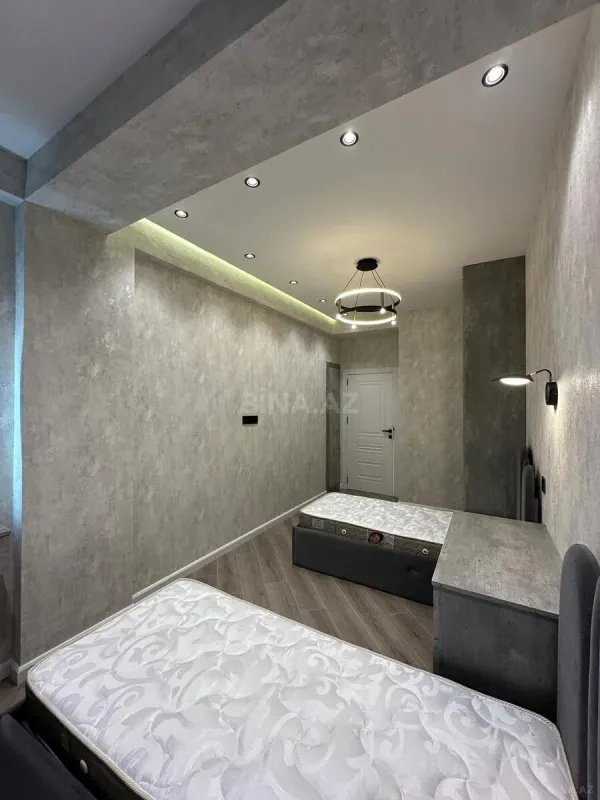 Satılır 3 otaqlı mənzil 91 m²