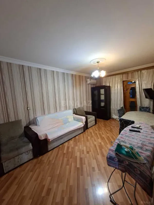 Kirayə verilir 2 otaqlı mənzil 65 m²