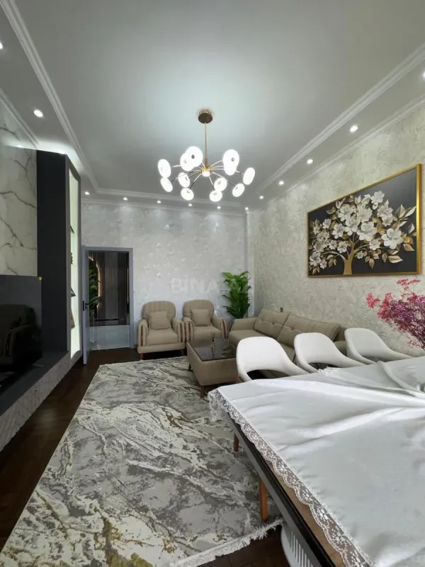 Satılır 3 otaqlı mənzil 106 m²