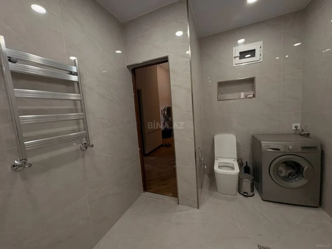 Kirayə verilir 5 otaqlı mənzil 142 m²