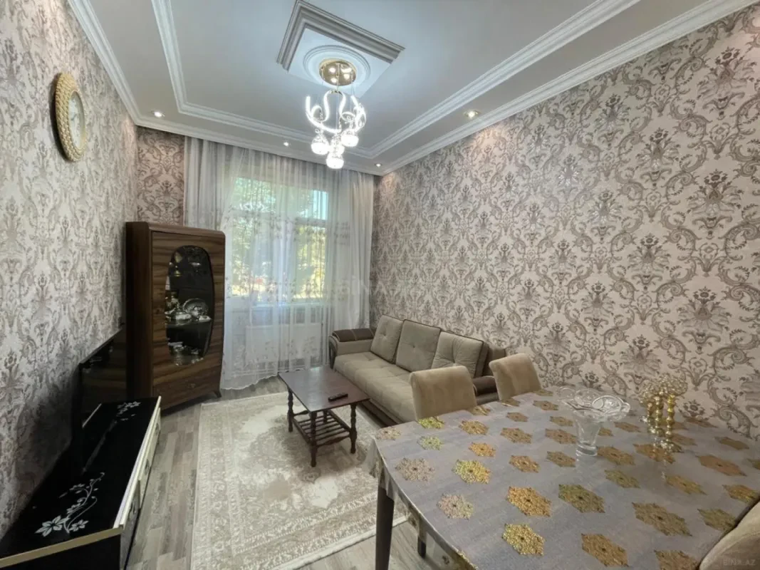 Satılır 2 otaqlı mənzil 55 m²