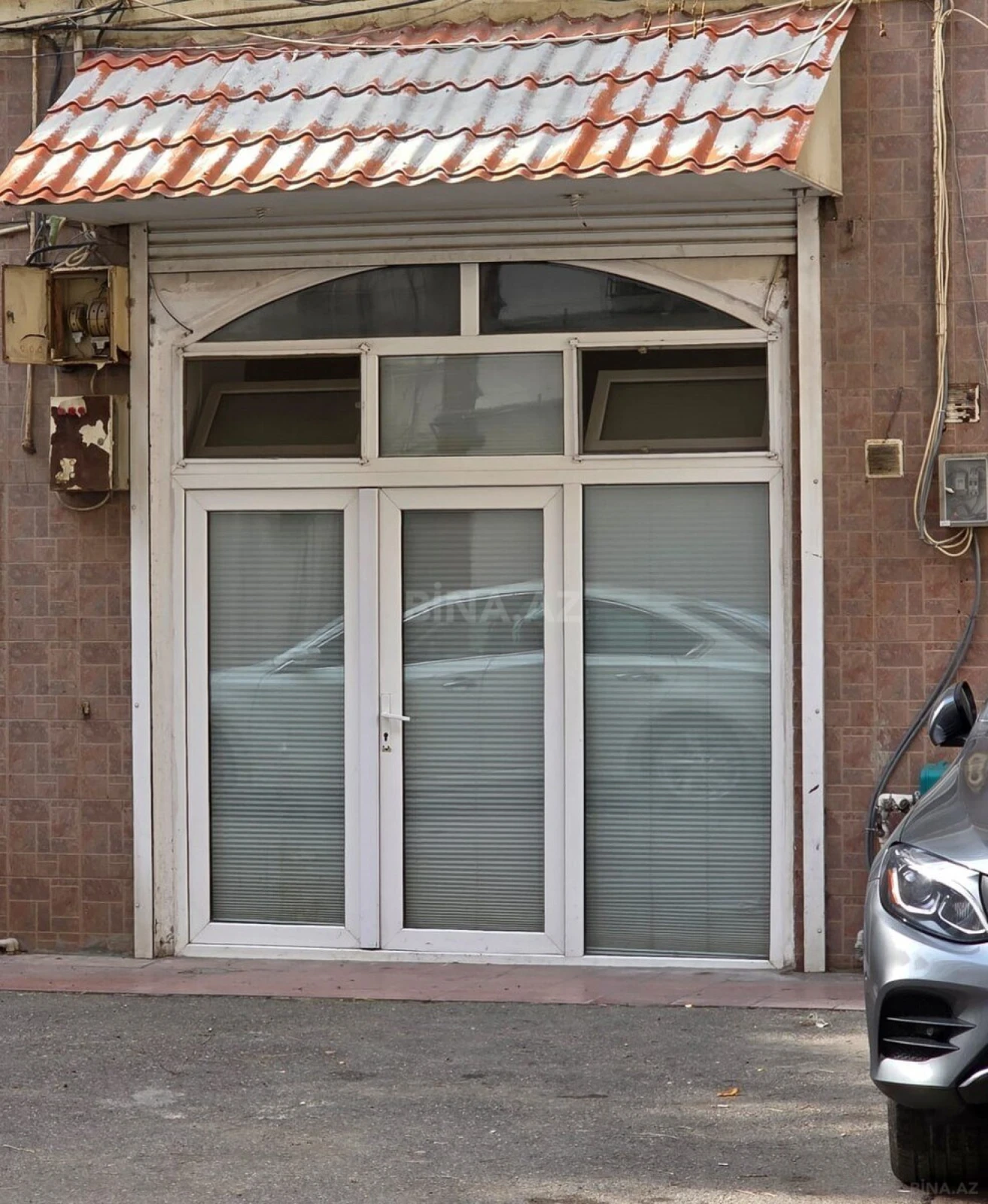 Kirayə verilir 2 otaqlı ofis 60 m²