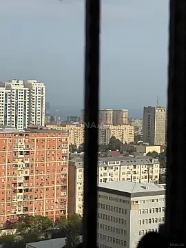 Kirayə verilir 3 otaqlı mənzil 150 m² — Bakı, İnşaatçılar 3 otaq 150.00 m²