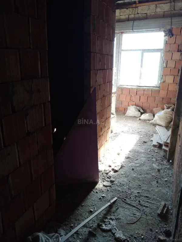 Satılır 2 otaqlı mənzil 73 m²