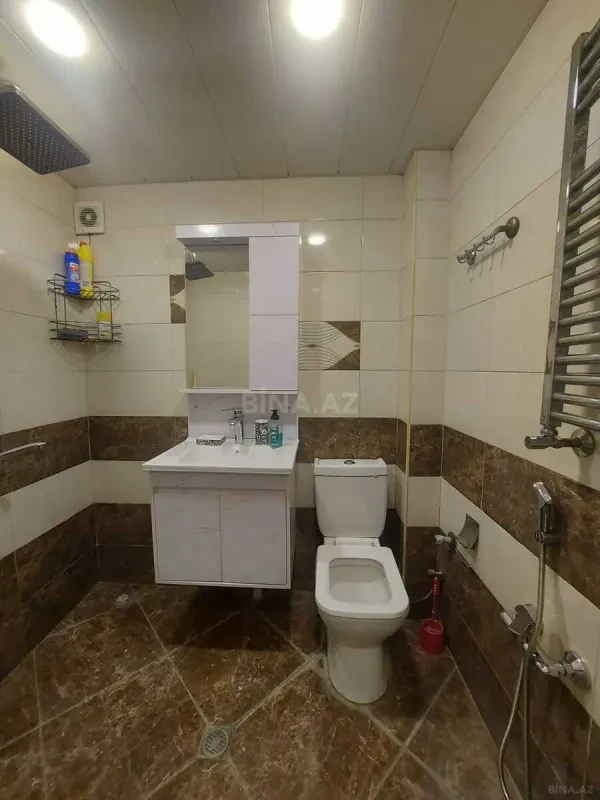 Kirayə verilir 2 otaqlı mənzil 65 m²