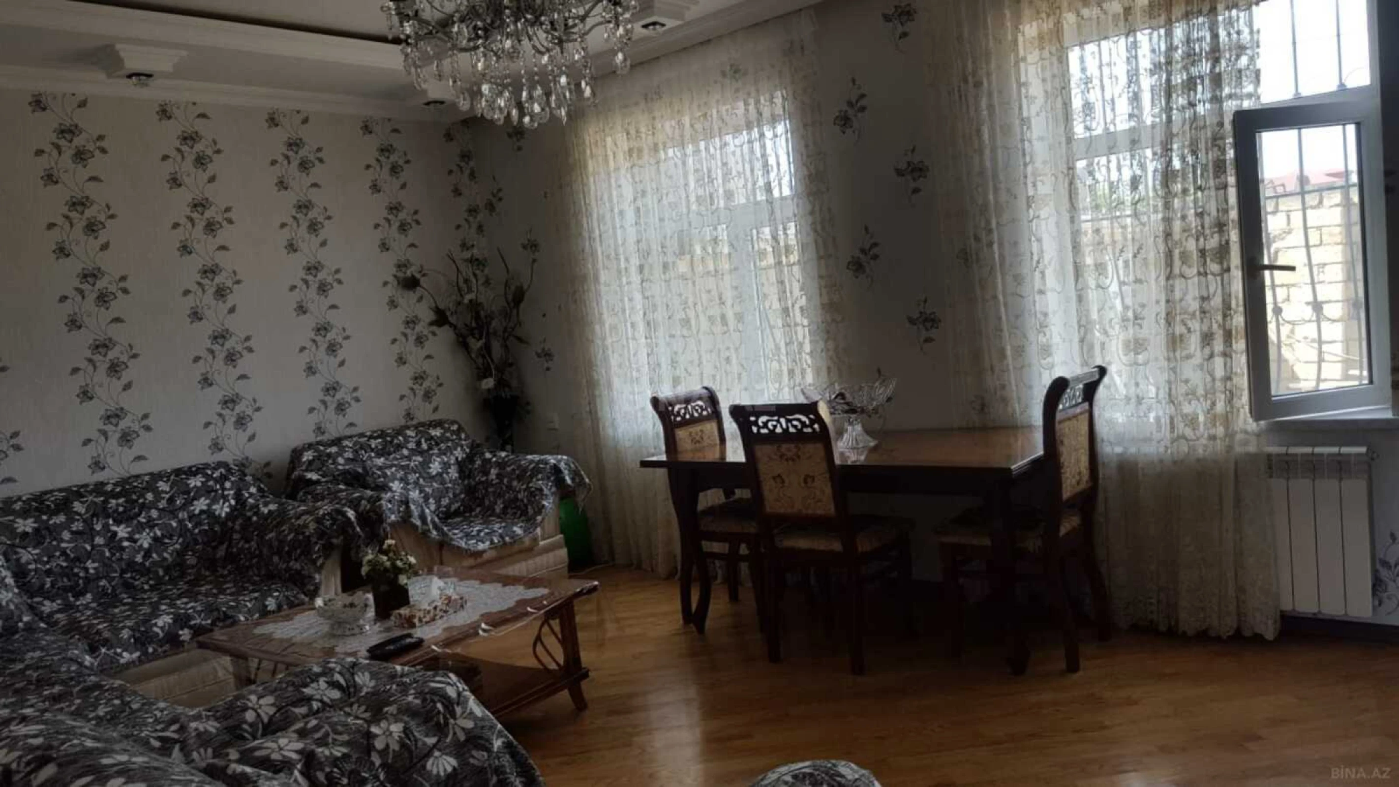 Satılır 7 otaqlı həyət evi 320 m²