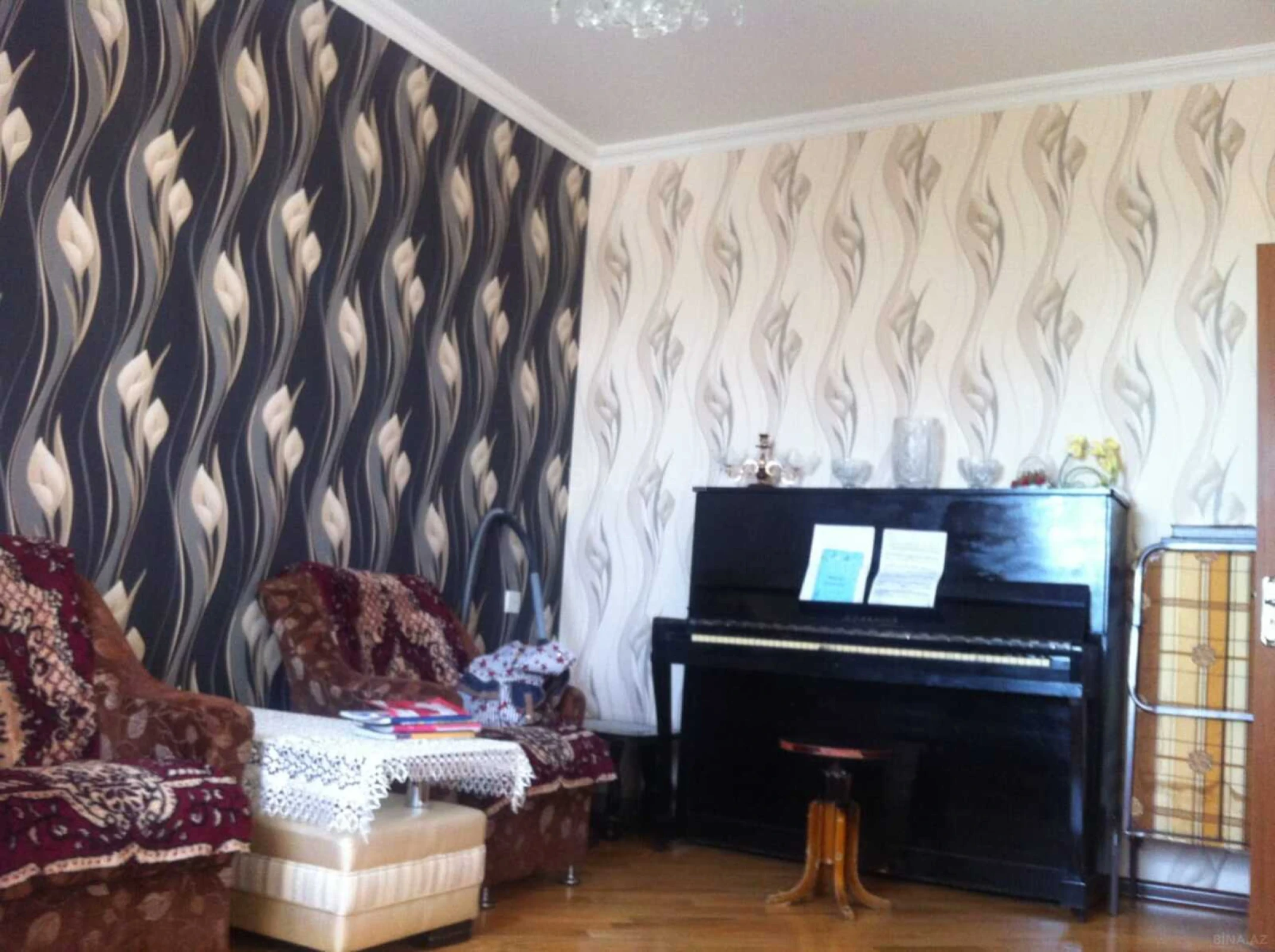 Satılır 7 otaqlı həyət evi 320 m²