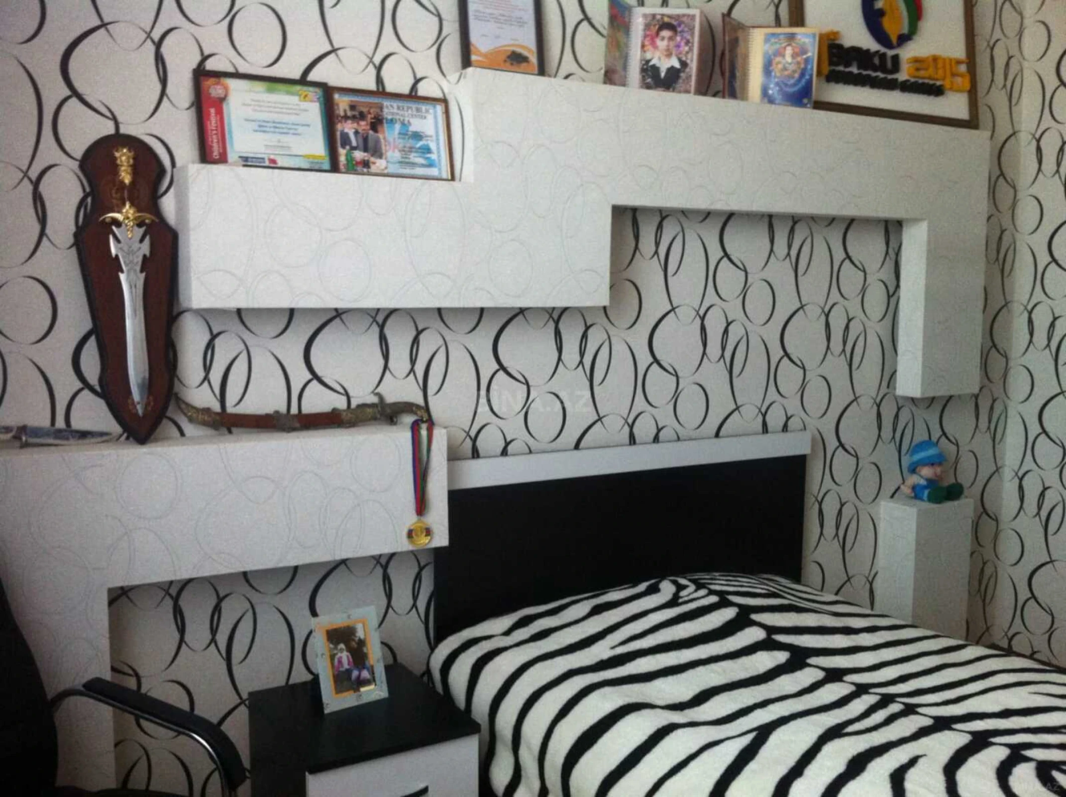 Satılır 7 otaqlı həyət evi 320 m²