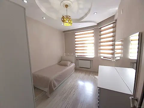 Satılır 3 otaqlı mənzil 103 m²