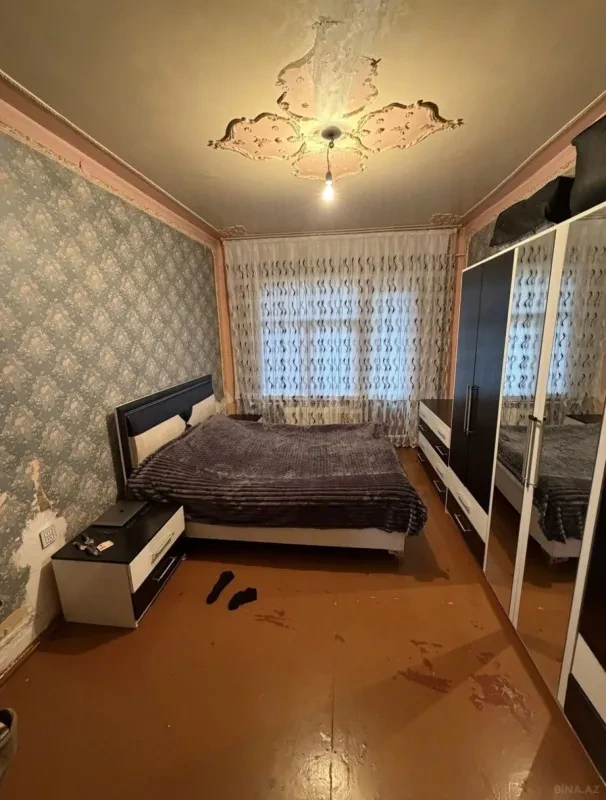 Satılır 2 otaqlı mənzil 65 m²