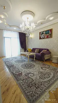 Kirayə verilir 2 otaqlı mənzil 70 m²