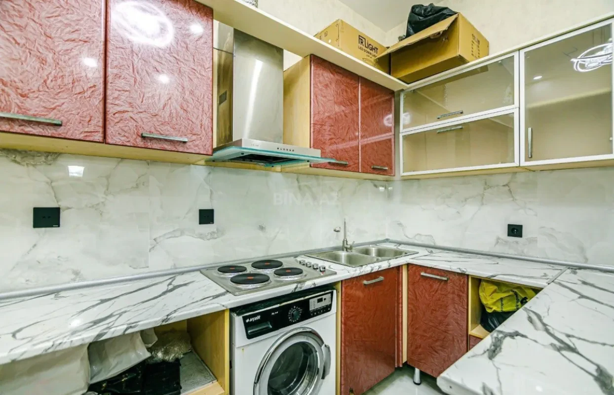 Satılır 3 otaqlı mənzil 120 m²